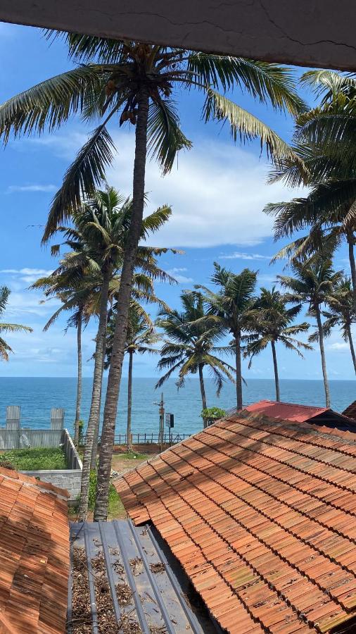 Paradise Inn Beach Resort Varkala Eksteriør bilde