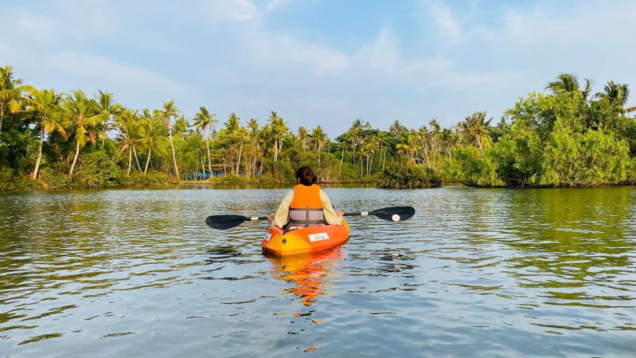 Paradise Inn Beach Resort Varkala Eksteriør bilde