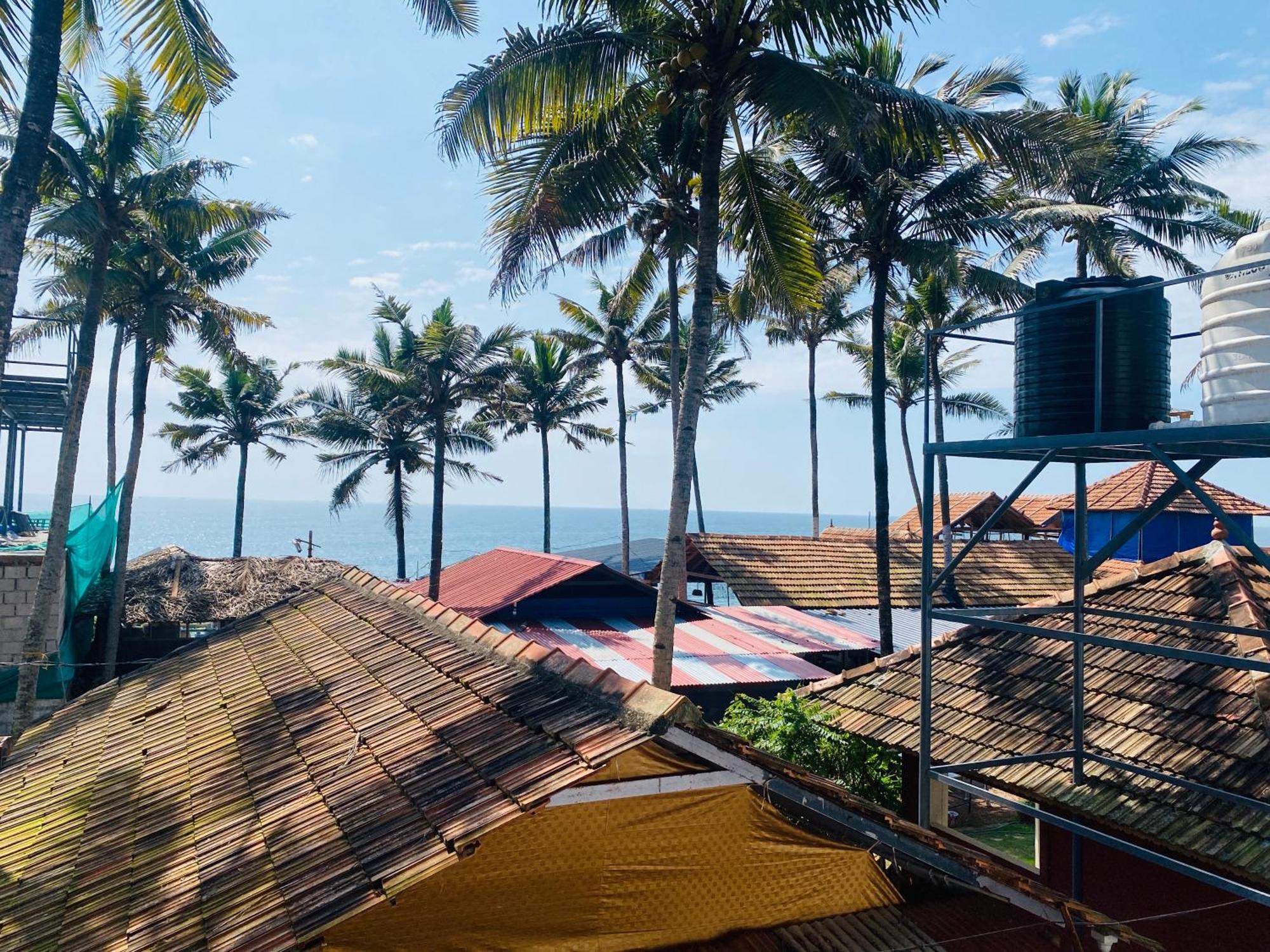 Paradise Inn Beach Resort Varkala Eksteriør bilde