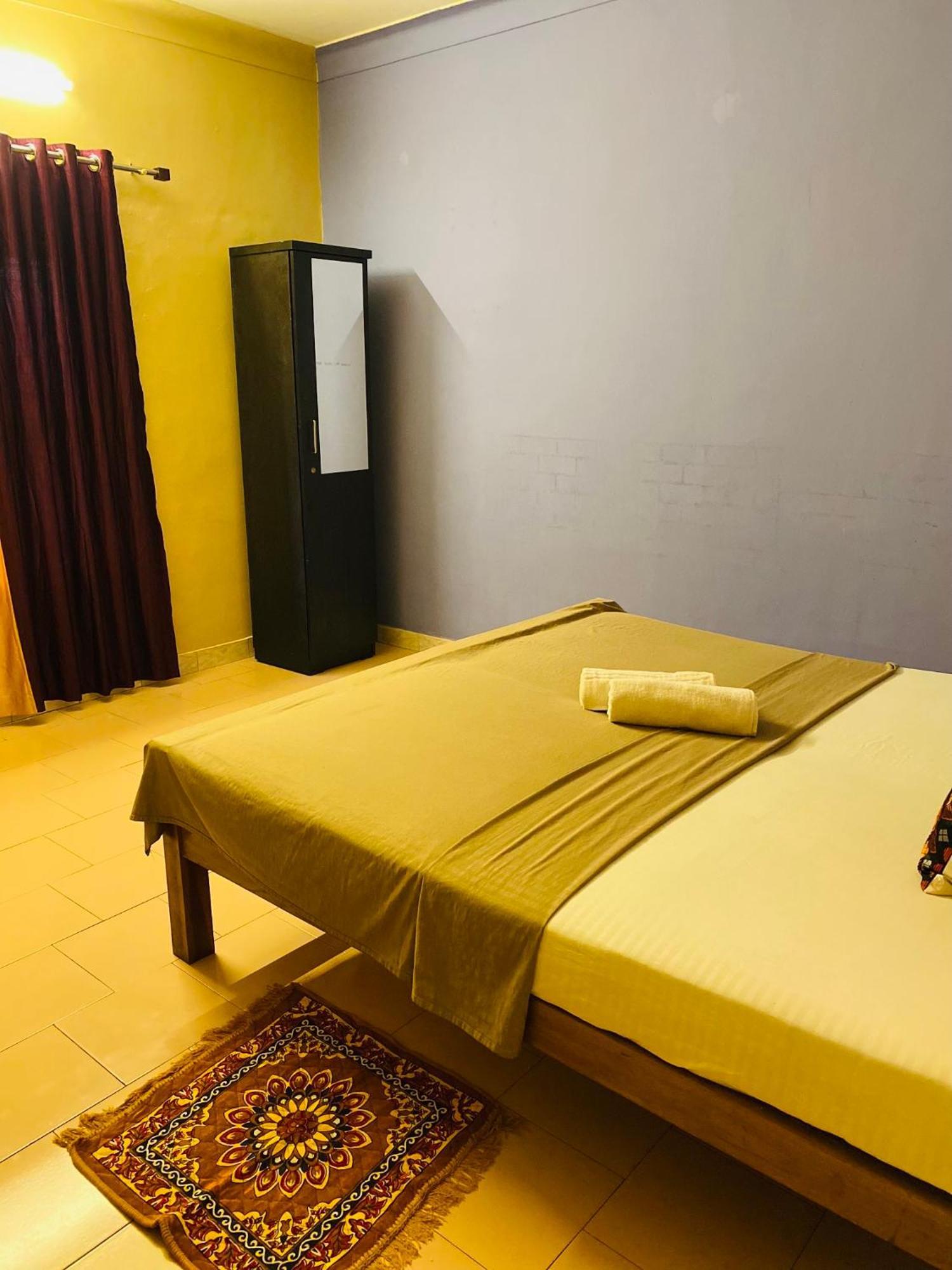 Paradise Inn Beach Resort Varkala Eksteriør bilde